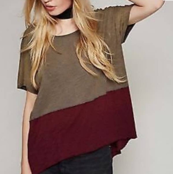 Free People We The Free Midnight Colorblock Hi Low Hem Tee Size Small - Picture 1 of 8